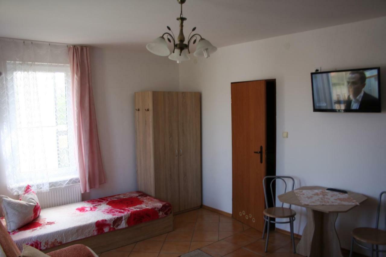 Dom Jana Apartment Niechorze Bagian luar foto